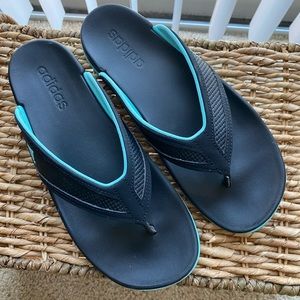 Adidas Adilette Comfort Slides size 7 like new